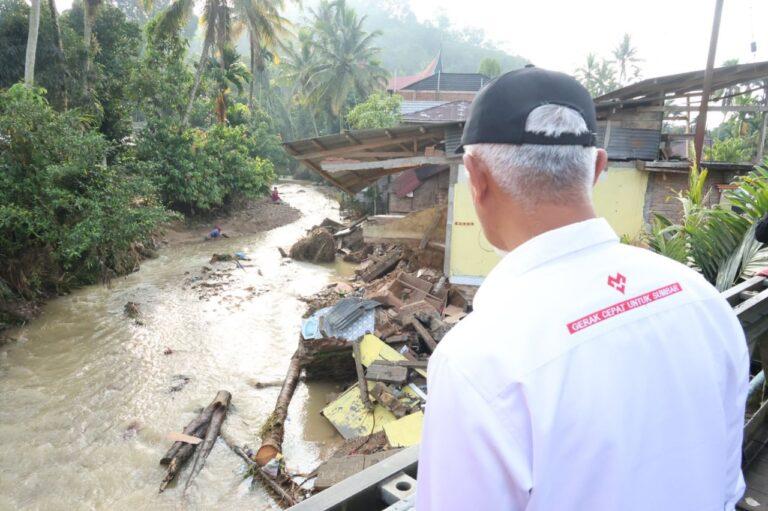 Banjir Sijunjung Akibatkan 7 Ha Sawah Gagal Panen