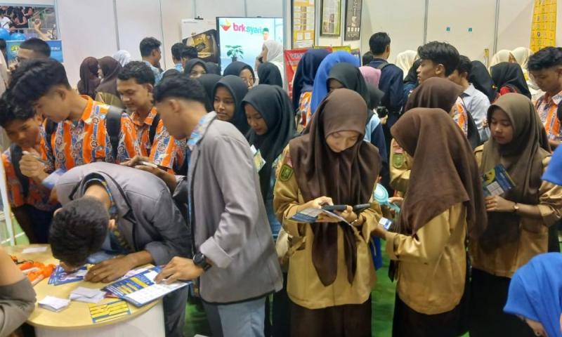 Pameran Pendidikan, Stand Unilak Diserbu 1.000 Pelajar