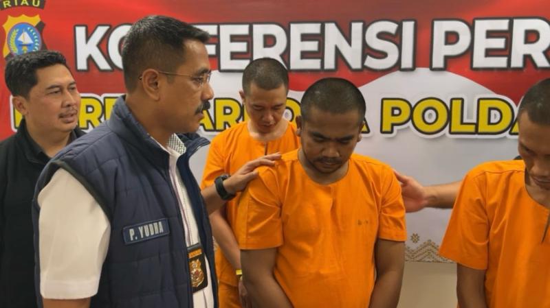 2 Kurir dan 2 Pengendali Sabu Digulung Ditresnarkoba Polda Riau