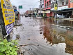 Banjir Genangi Dumai