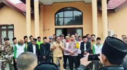 Rumah Dinas Camat Digeruduk Warga Nahdiyyin