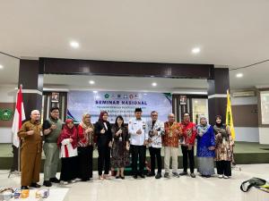 Universitas Lancang Kuning dan PGRI Riau Taja Seminar Nasional