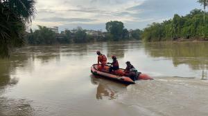 Sudah Sepekan Jasad Bocah Tenggelam di Sungai Rokan Belum Ditemukan