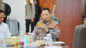Kapolri Atensi Karhutla Riau, Instruksikan Respons Cepat Padamkan Titik Hotspot