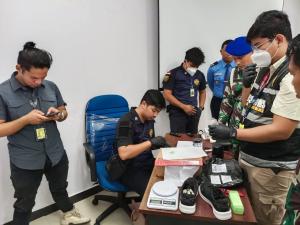 Avsec dan Lanud RSN Gagalkan Upaya Penyelundupan Narkotika di Bandara SSK II