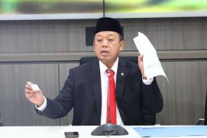 Nusron Minta Maaf Sebut Semua Tanah Milik Negara: Maksudnya Guyon