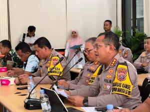 Wakapolda Riau Pimpin Apel Gelar Pasukan Pengamanan Festival Pacu Jalur 2025